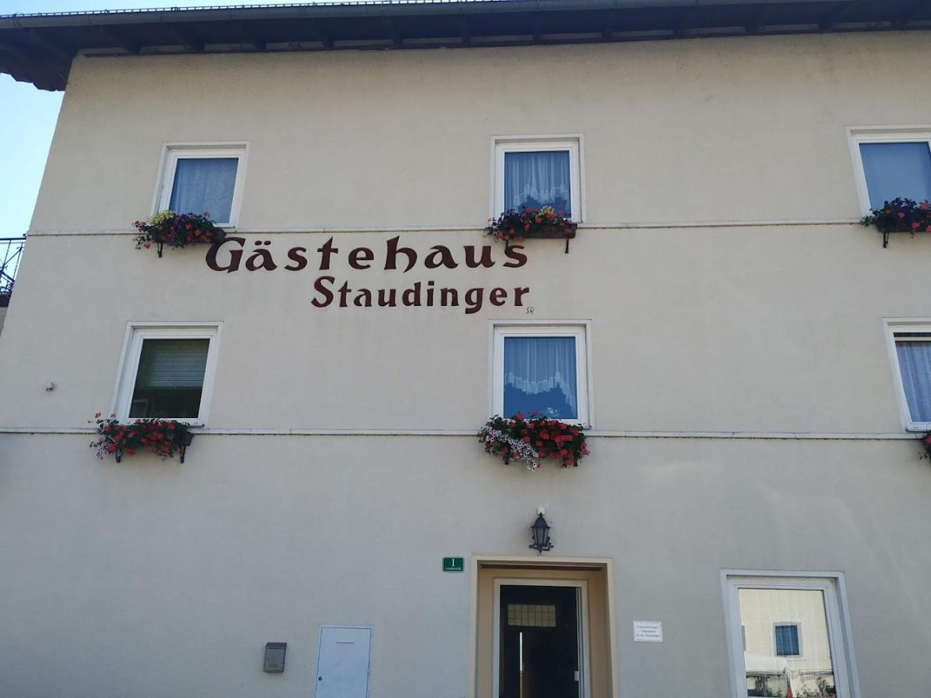 Gasthof Mit Seeterasse & Appartements Zur Landeroith Weyregg Exterior foto