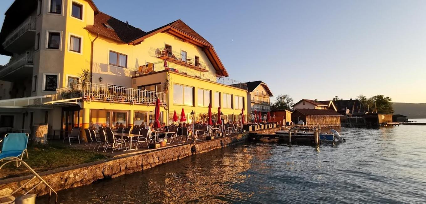 Gasthof Mit Seeterasse & Appartements Zur Landeroith Weyregg Exterior foto