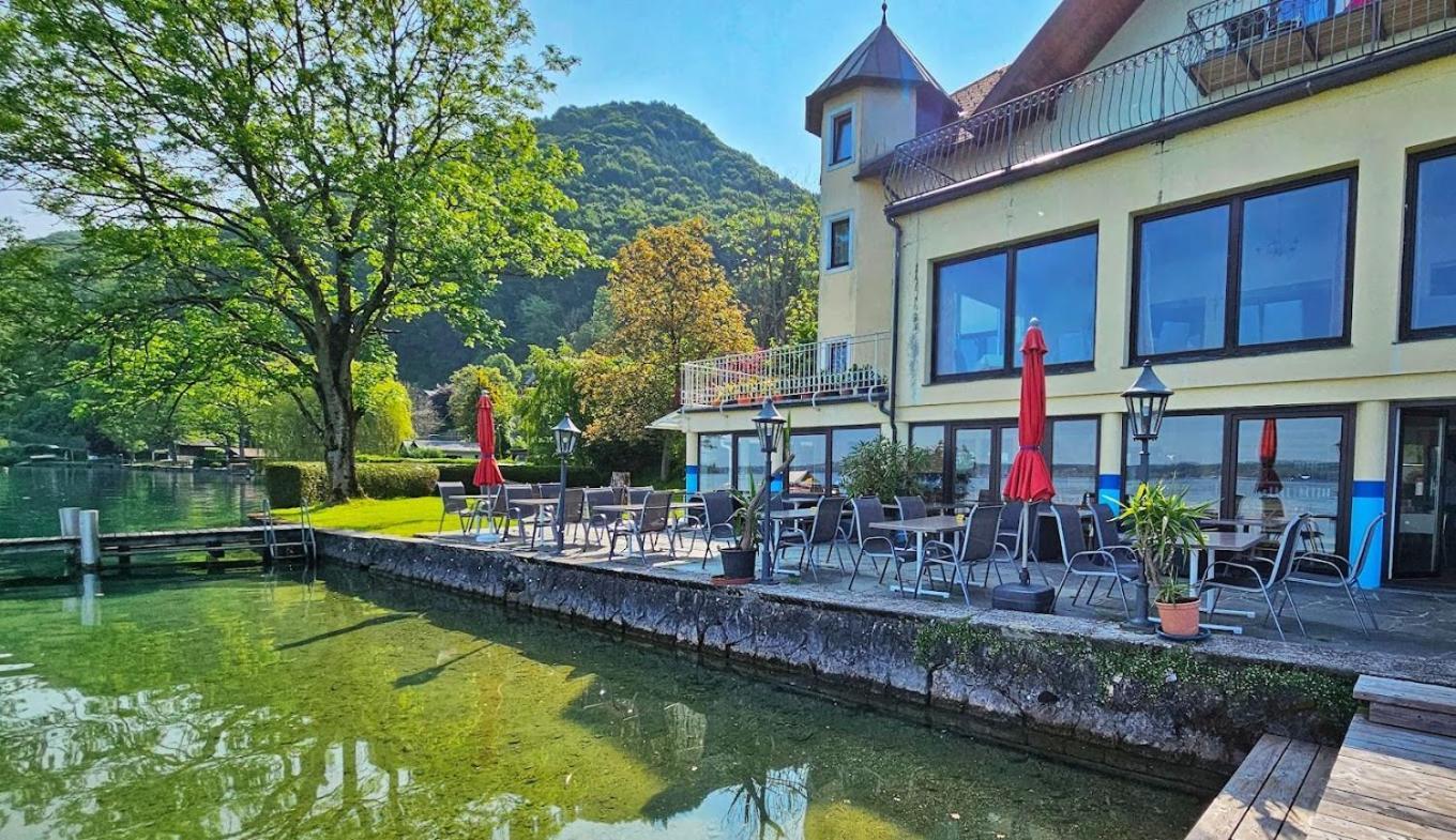 Gasthof Mit Seeterasse & Appartements Zur Landeroith Weyregg Exterior foto