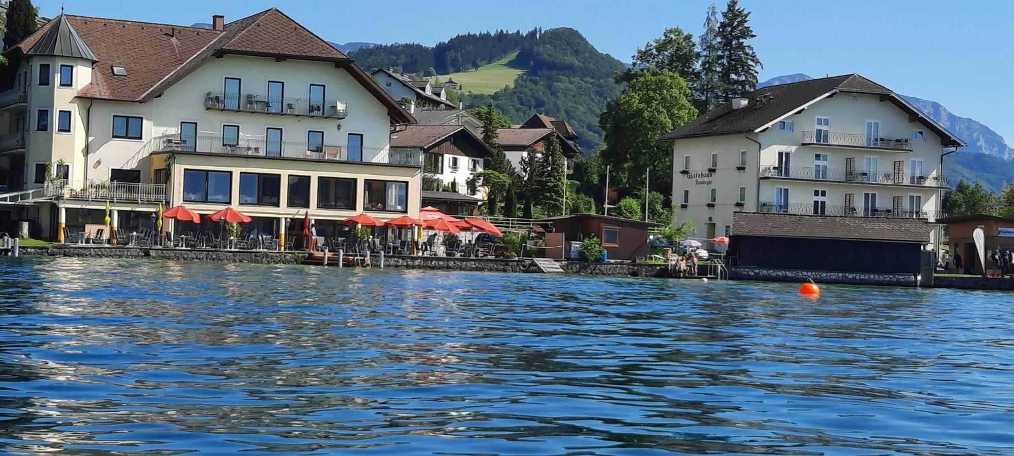 Gasthof Mit Seeterasse & Appartements Zur Landeroith Weyregg Exterior foto