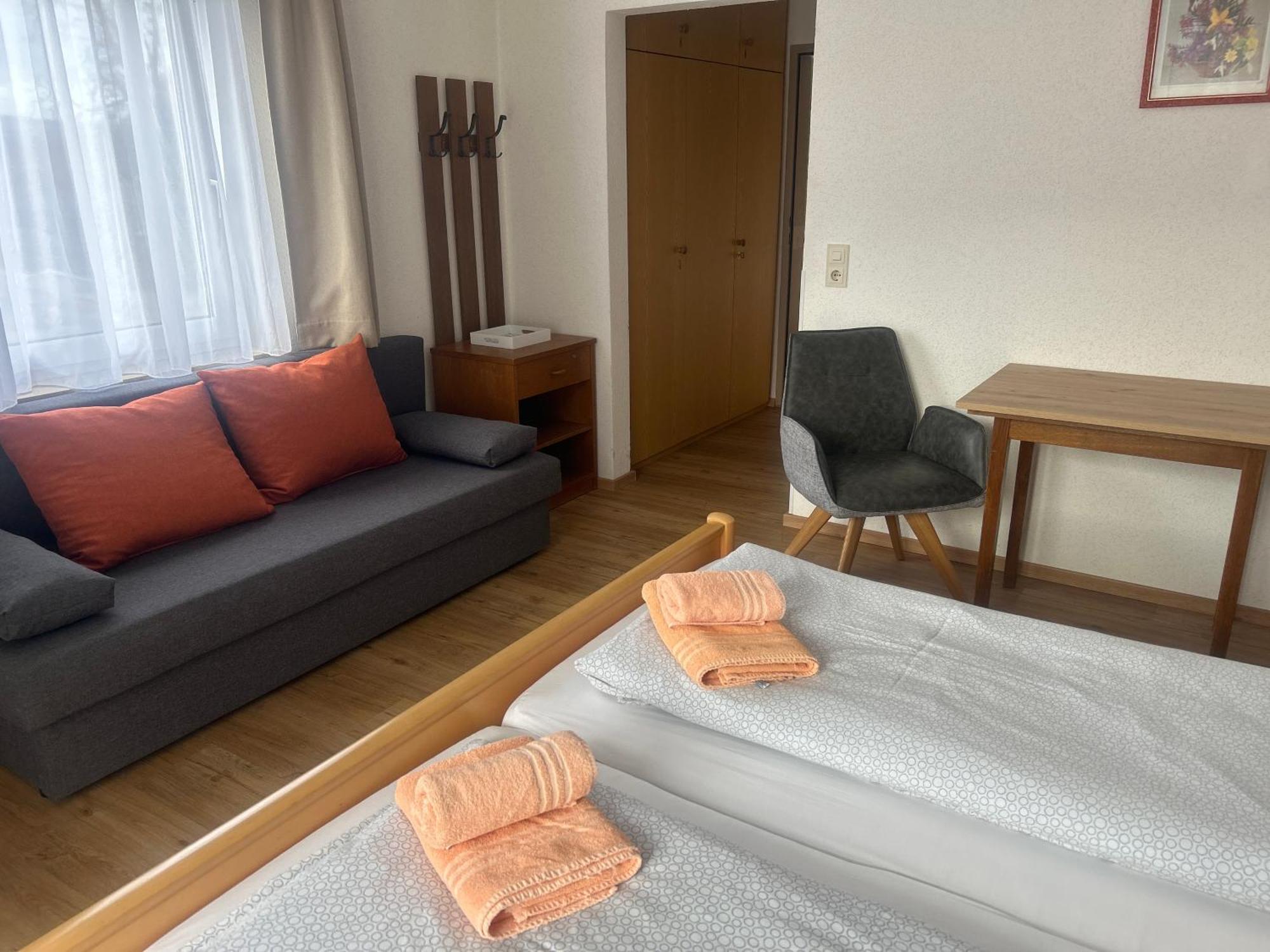 Gasthof Mit Seeterasse & Appartements Zur Landeroith Weyregg Exterior foto